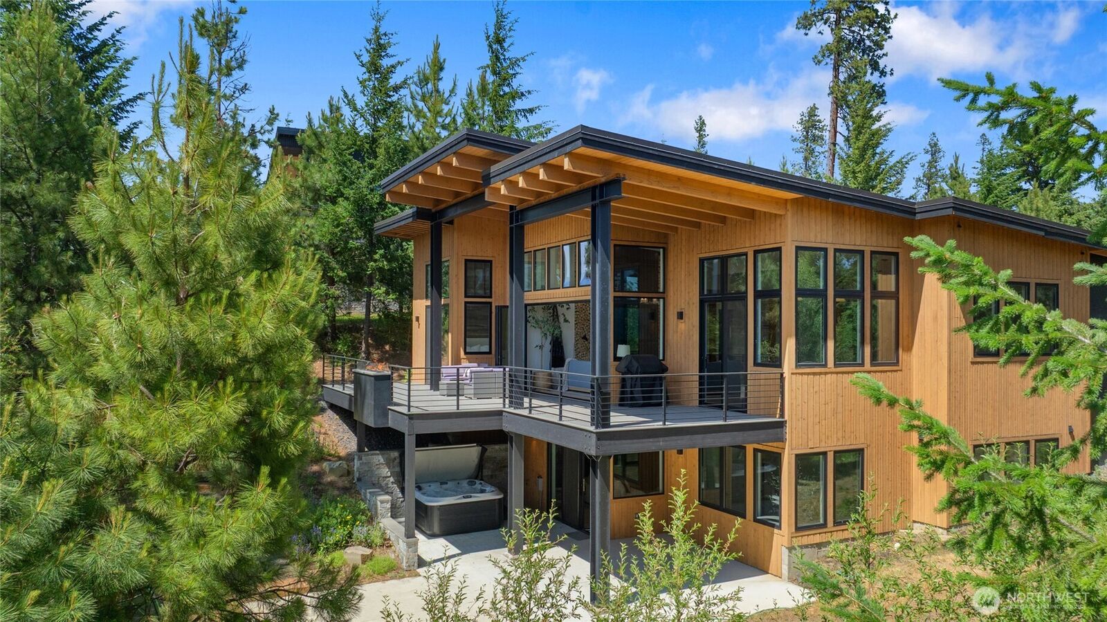Property Photo: 3847 Swiftwater Drive WA 98922