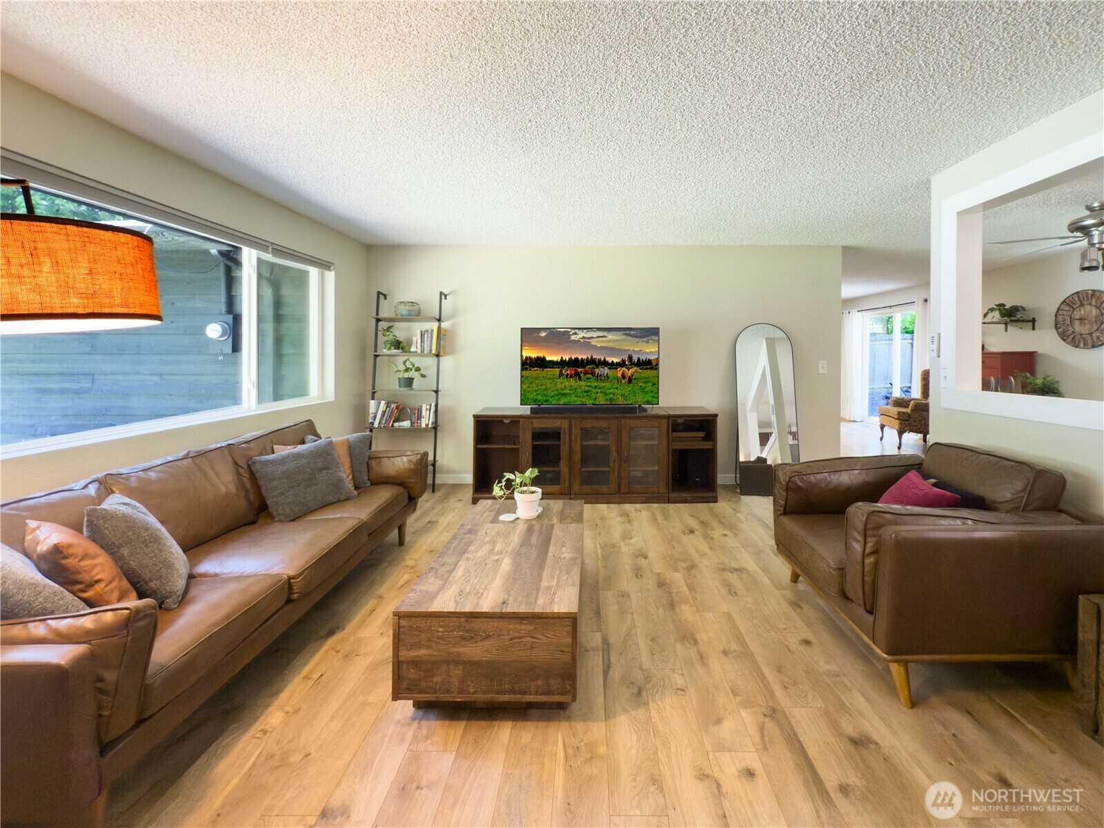 Property Photo:  17714  Robinhood Lane  WA 98290 