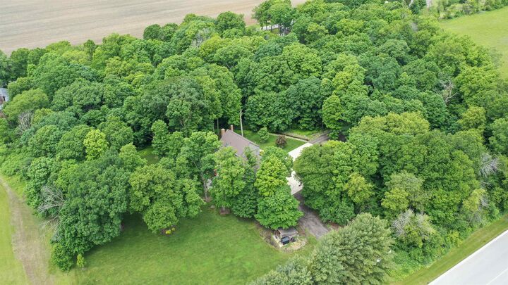 Property Photo:  8404 Clayton Avenue  WI 54956 
