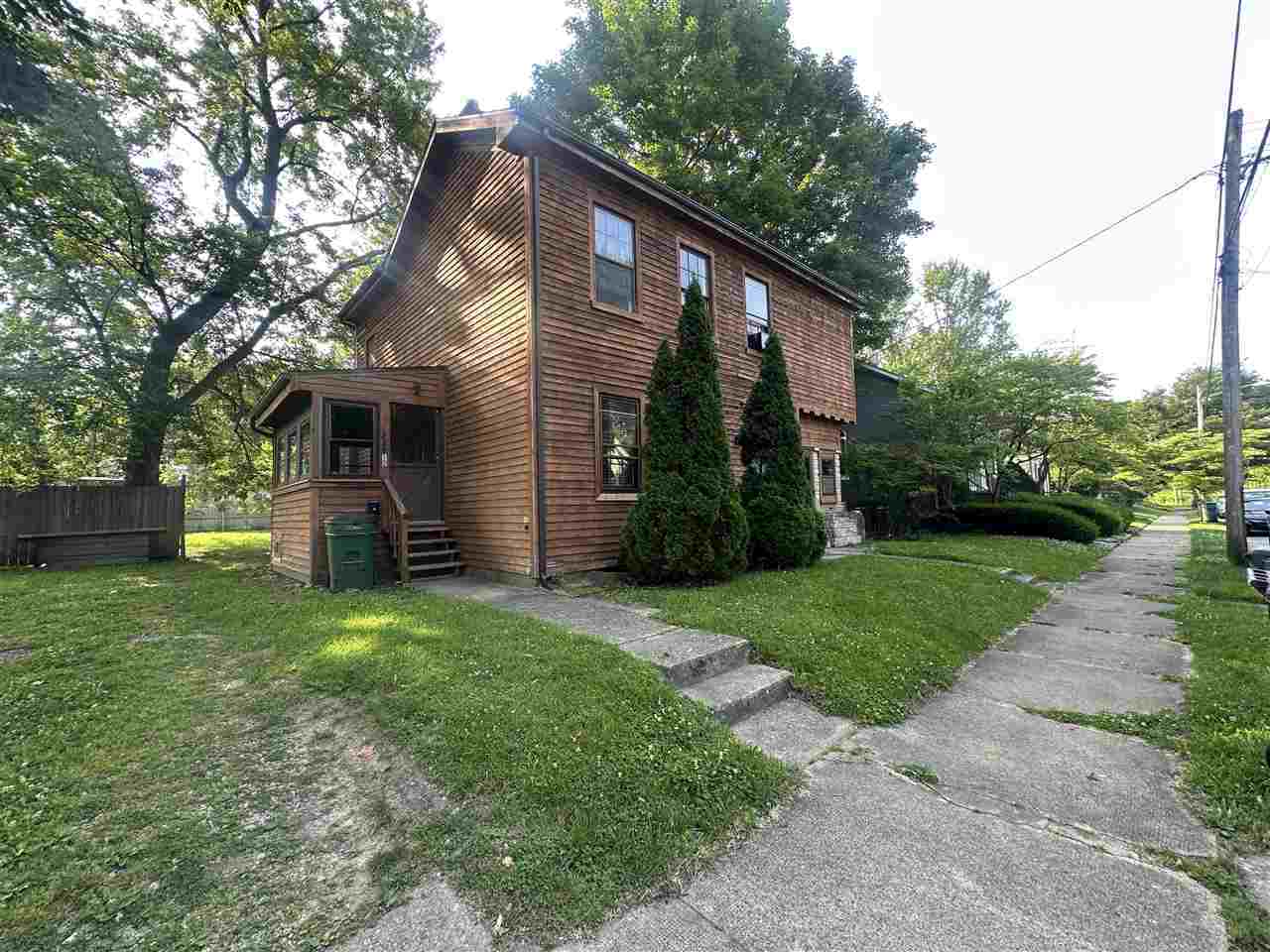 Property Photo:  223 S 2nd Street 223 1/2 S 2nd Street  IN 47374 