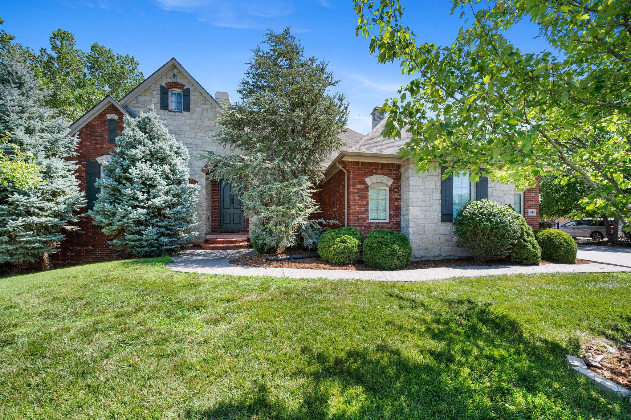 918 E Lakecrest Dr  Andover KS 67002 photo