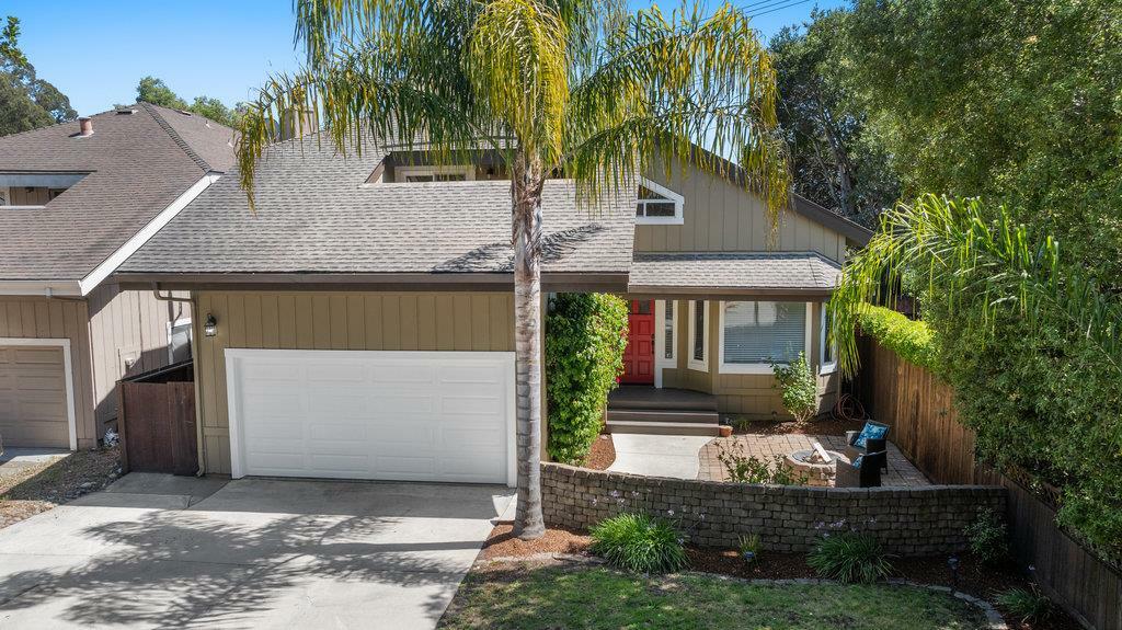 Property Photo:  204 Oak Way  CA 95065 