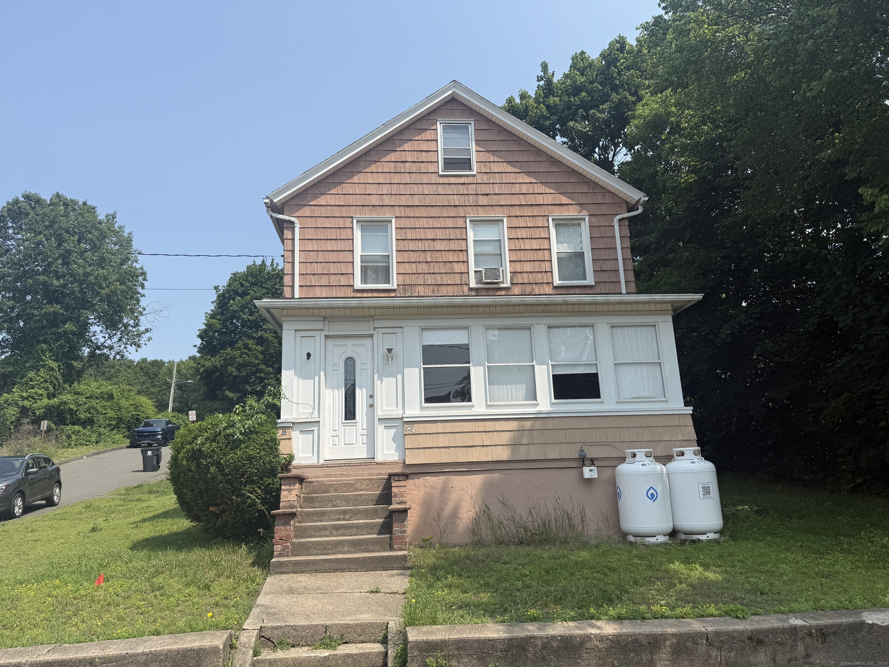 384 Park Street  Bristol CT 06010 photo