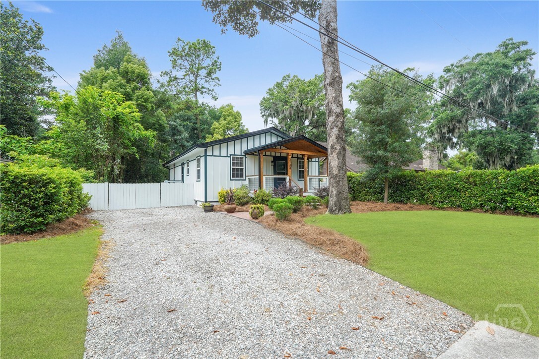 Property Photo: 2133 Bacon Park Drive GA 31406