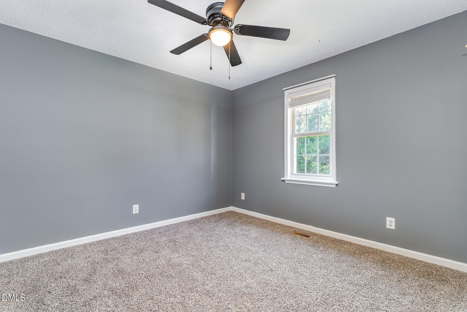 Property Photo: 6408 Glen Brack Court NC 27603