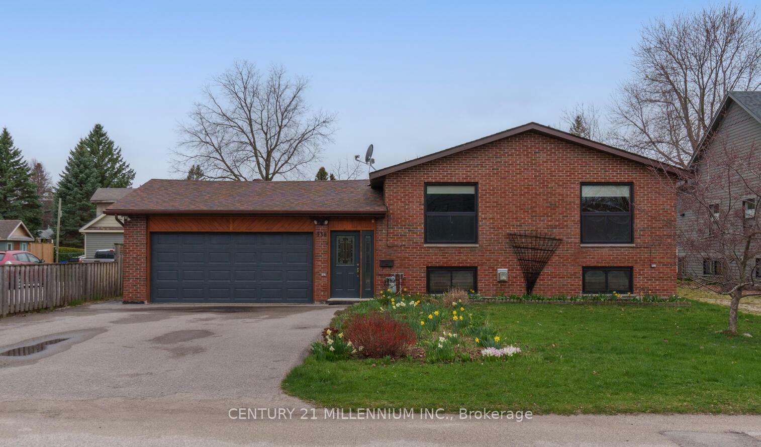 338 Walnut Street  Collingwood ON L9Y 3C8 photo