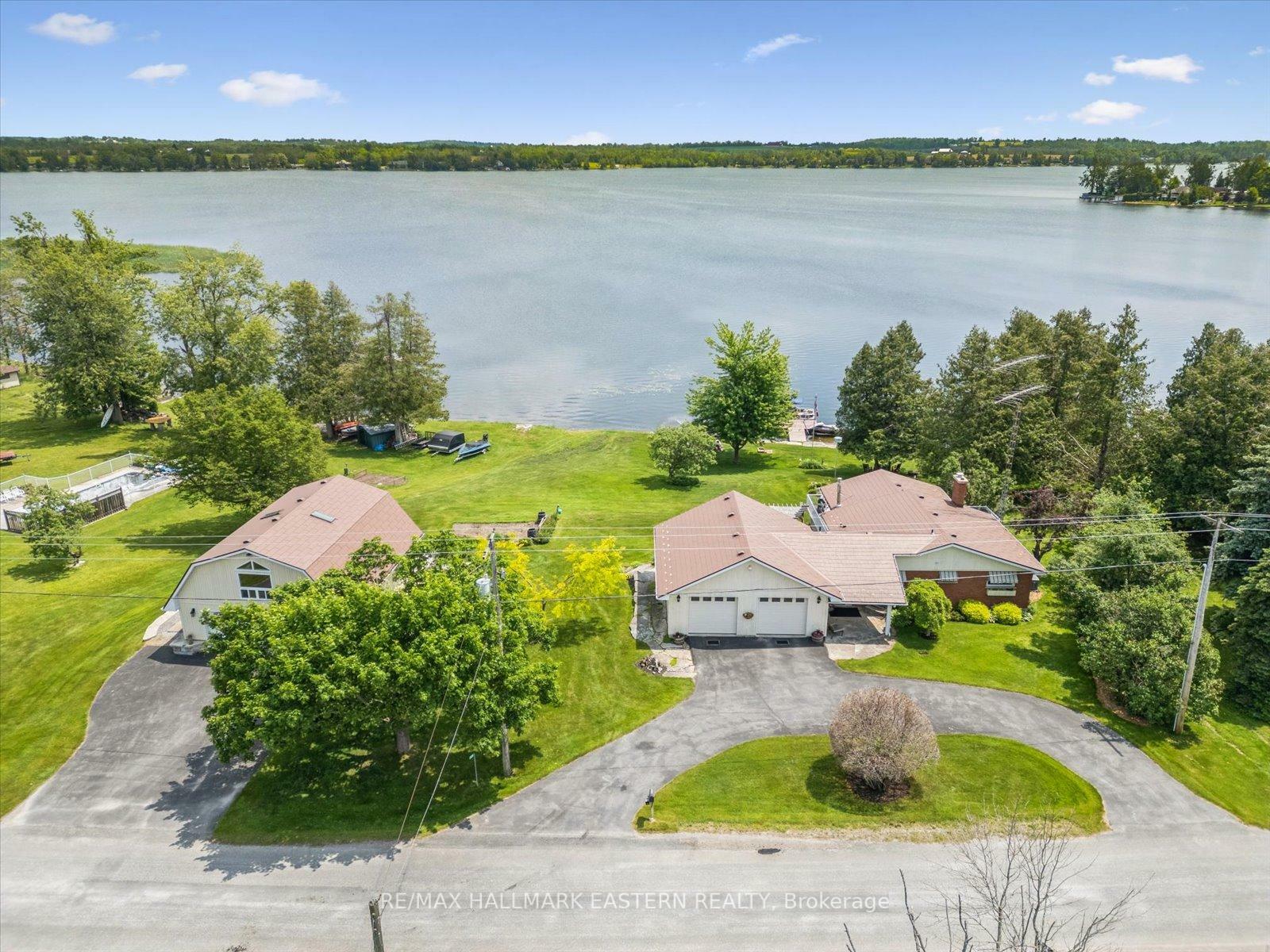 1105 Connaught Drive  Selwyn ON K0L 1T0 photo