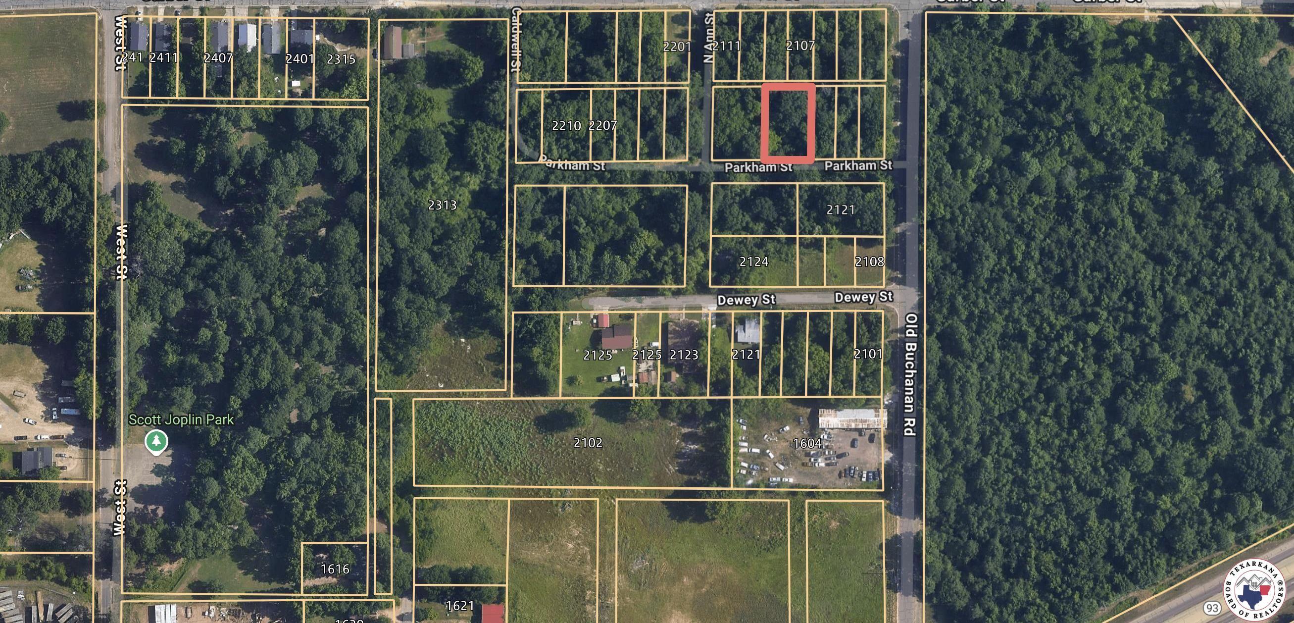 Property Photo: 2122 Parkham TX 75501