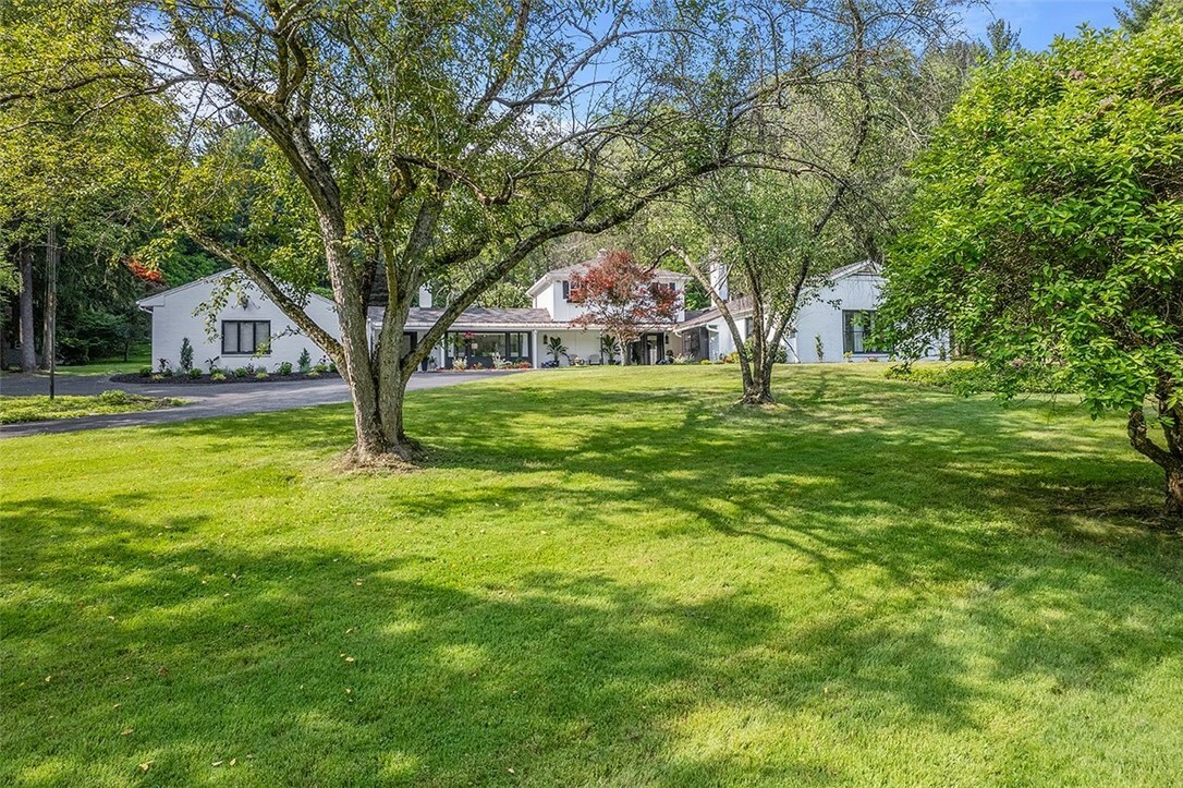 Property Photo: 881 Blackburn Rd PA 15143