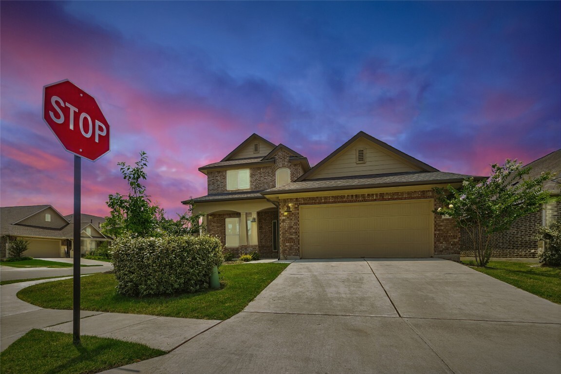Property Photo: 408 Mante Court 311 TX 78748