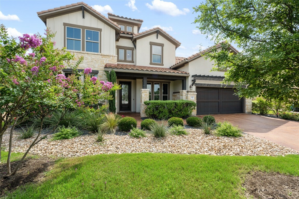 Property Photo: 105 Curacao Court TX 78738