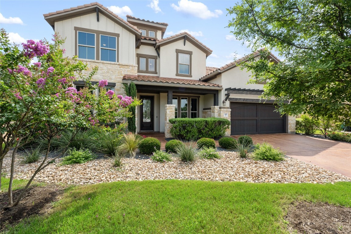 Property Photo: 105 Curacao Court TX 78738
