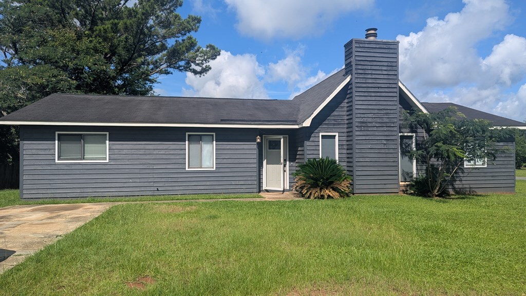 Property Photo: 522 Longbow Drive GA 31721