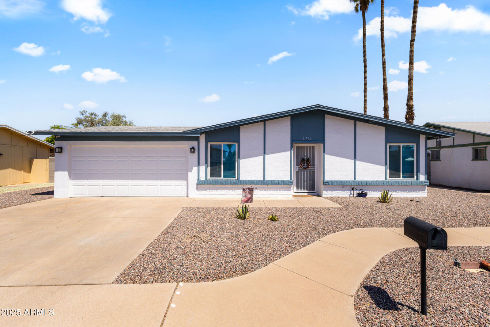Property Photo:  2706 W Isabella Avenue  AZ 85202 