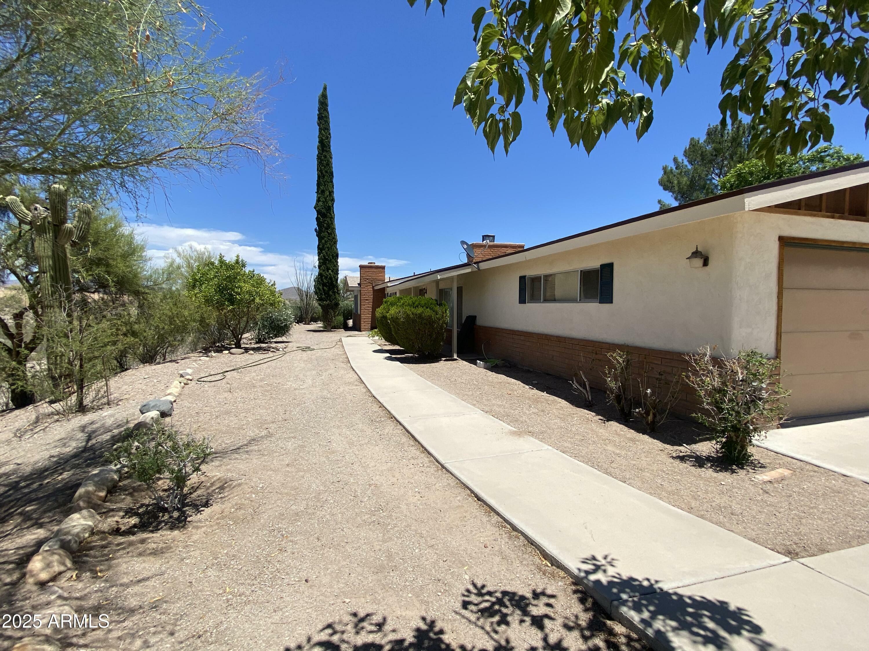 Property Photo: 1455 W Kenrick Drive AZ 85390