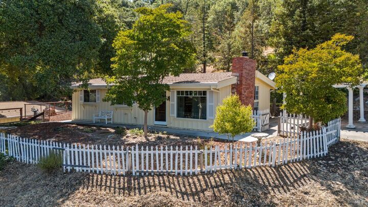 1216 W Standley Street  Ukiah CA 95482 photo