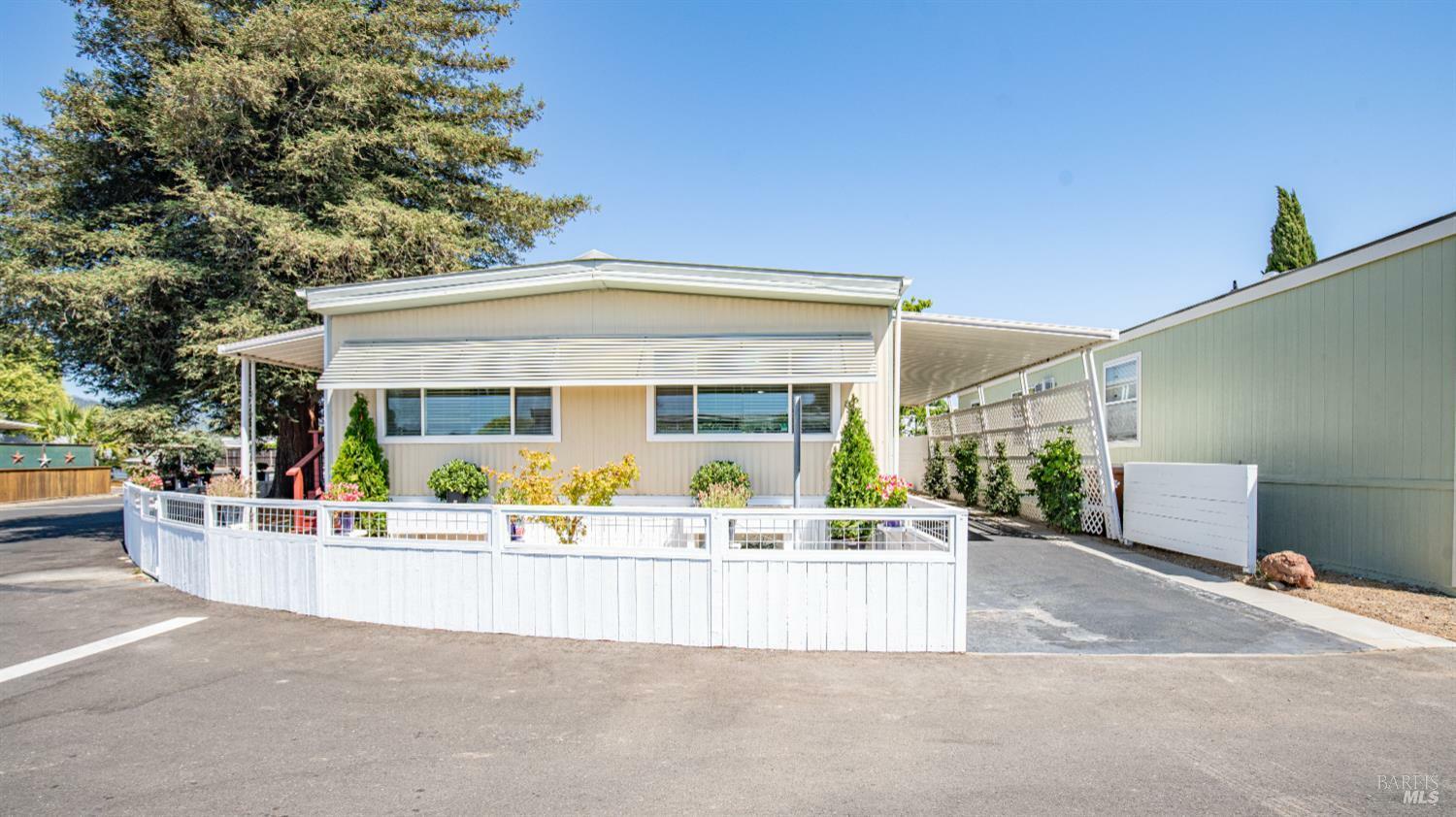 Property Photo: 19 Newell Circle CA 94558