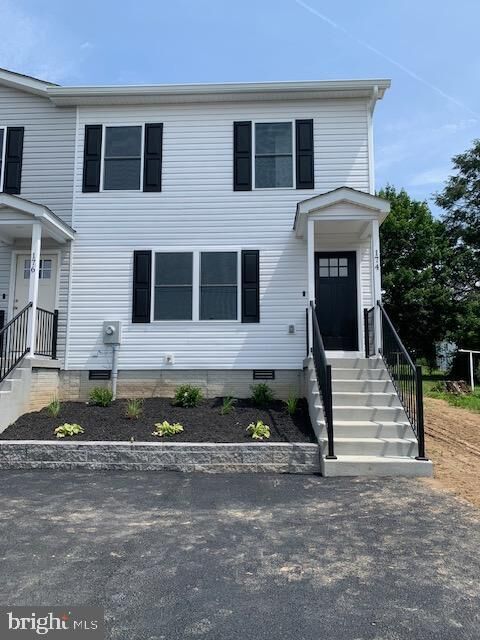 Property Photo:  174 Bank Street  VA 22842 