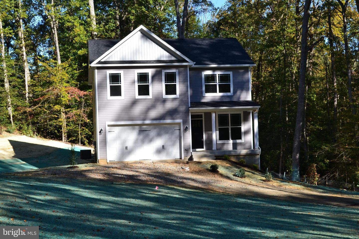 Property Photo:  4 Macgregor Ridge Road  VA 22554 