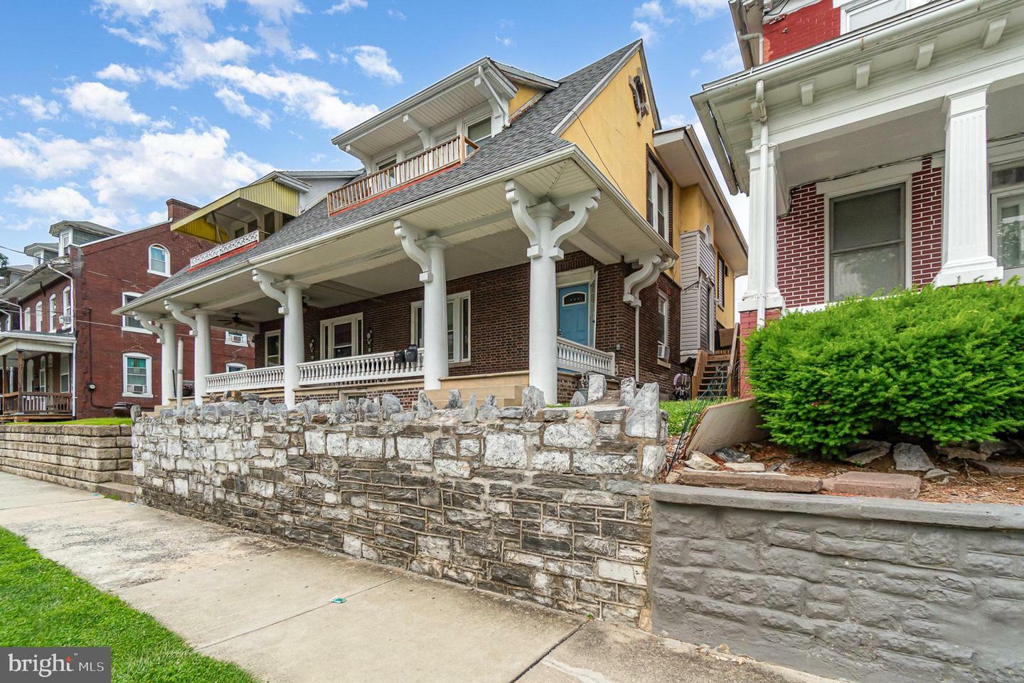 Property Photo: 169 S 18th Street PA 17104
