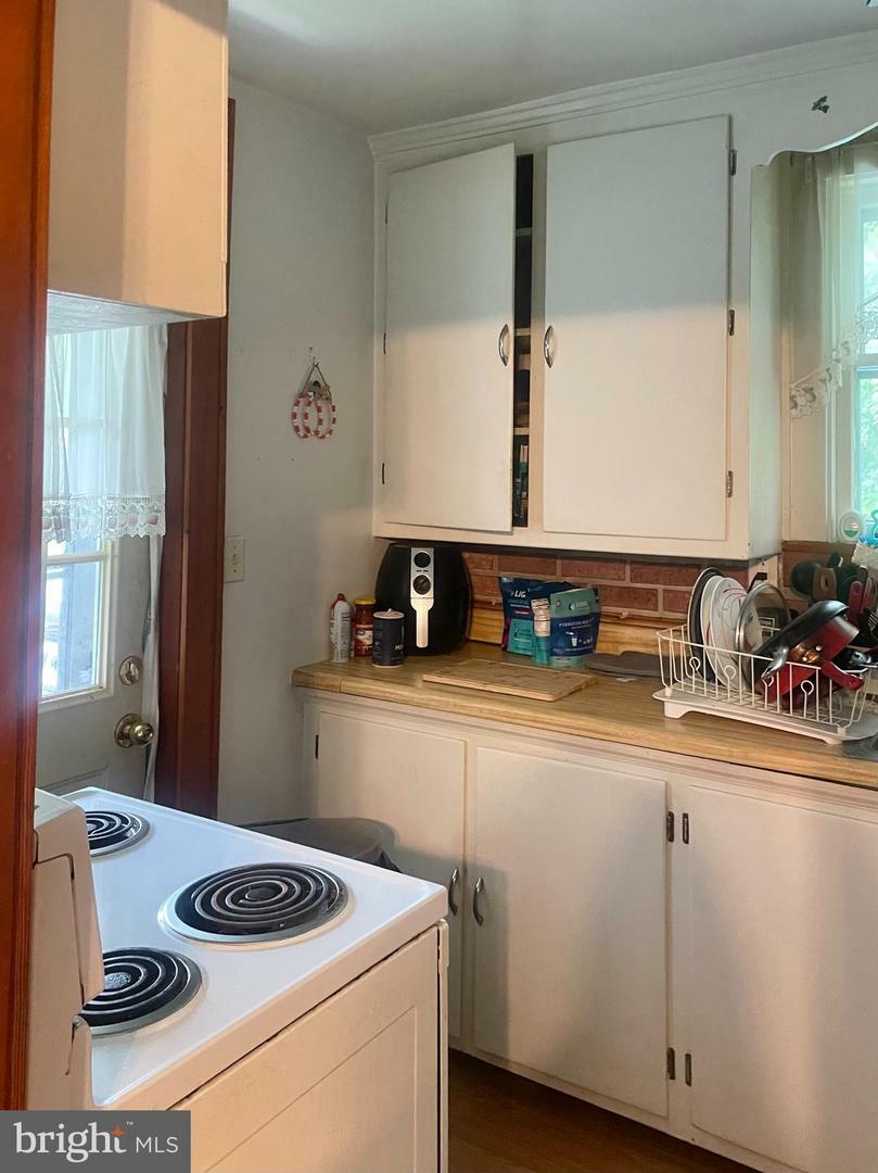 Property Photo: 531 Winifred Road MD 21502