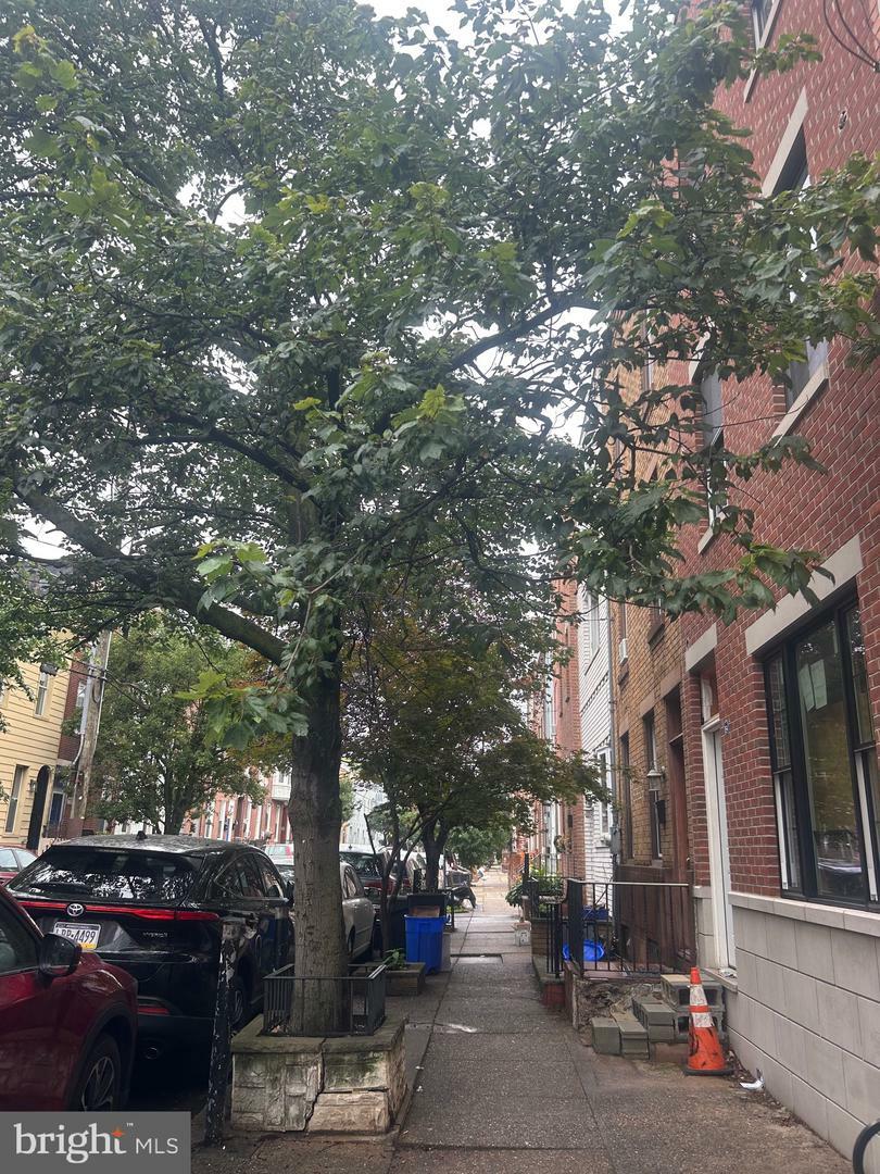 Property Photo: 1231 S 13th Street PA 19147