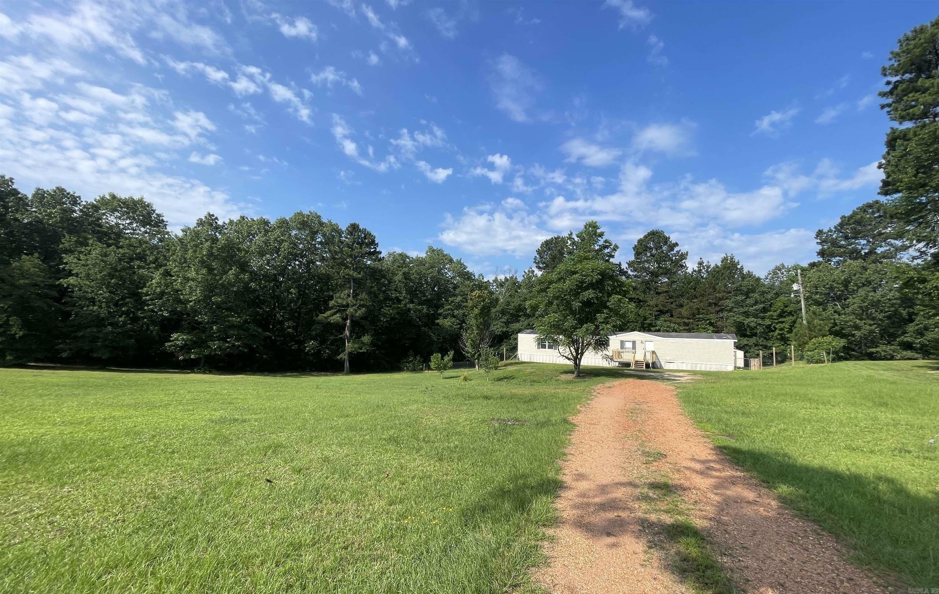 Property Photo: 12433 Hood Road AR 72011