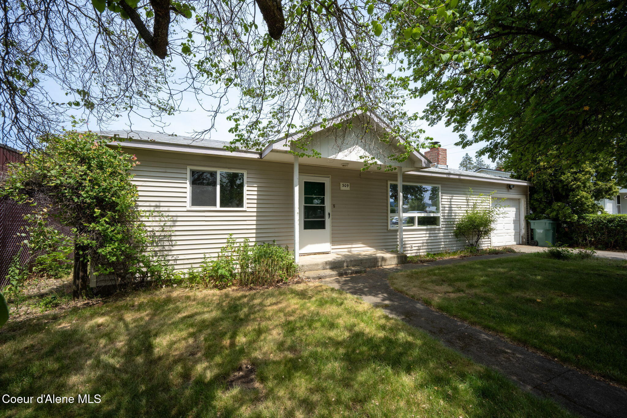 Property Photo: