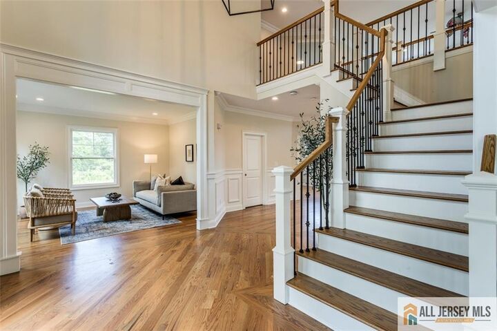 Property Photo:  9 Gregory Court  NJ 08831 