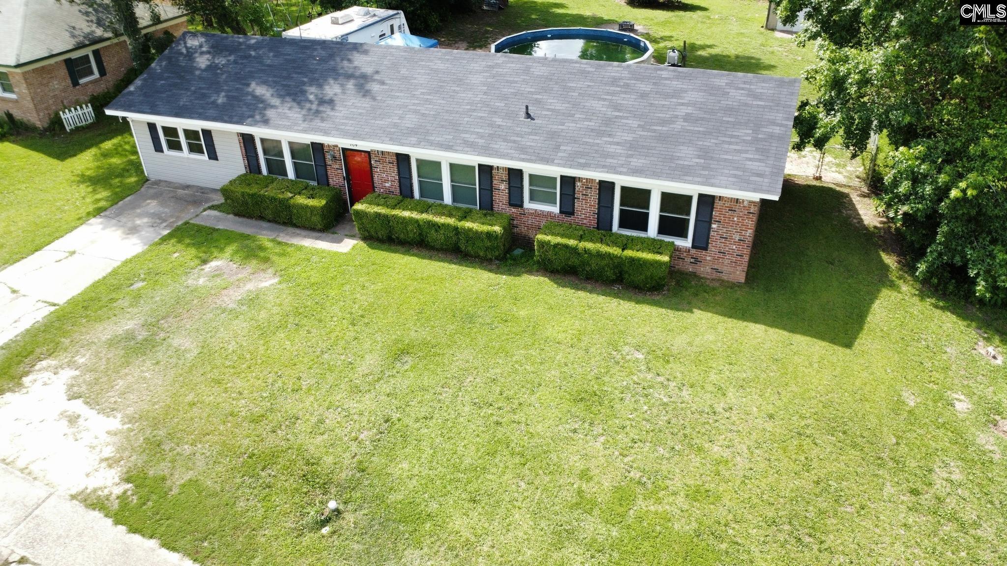 Property Photo:  704 Cambridge  SC 29078 