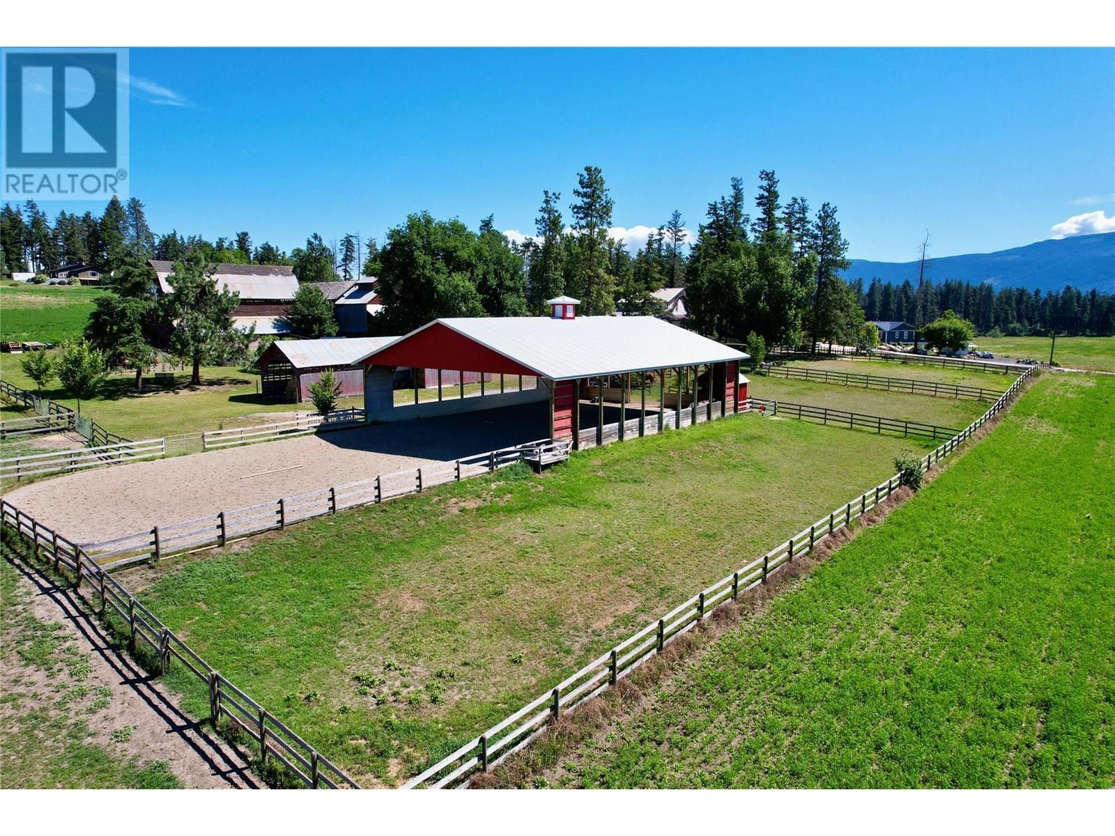 Photo de la propriété: 4365 Round Prairie Road BC V4Y 0L1