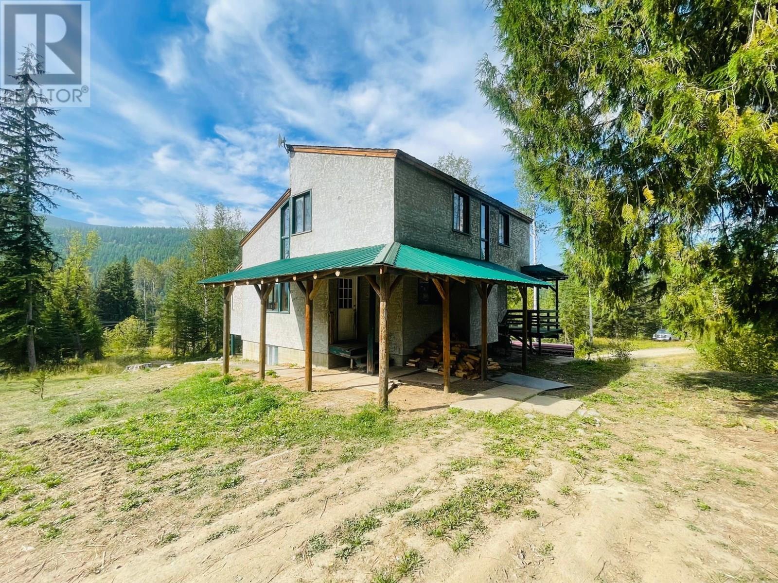 Property Photo: 7826 3 Highway BC V0B 2P0