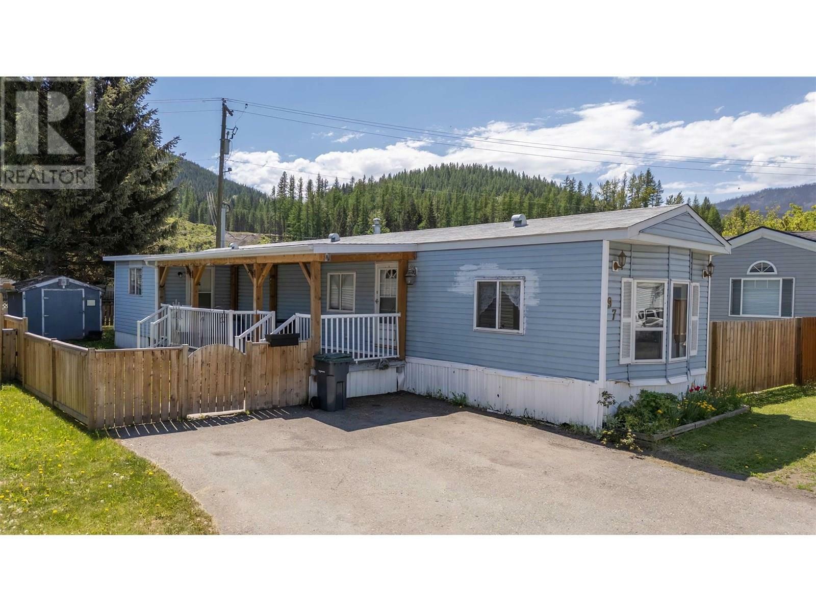 Property Photo: 100 Aspen Drive 97 BC V0B 2G2