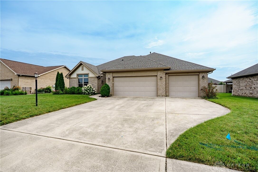 Property Photo: 6566 Rising Sun Court OH 45068