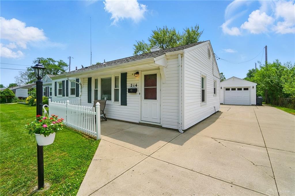 Property Photo:  214 Inverness Avenue  OH 45377 