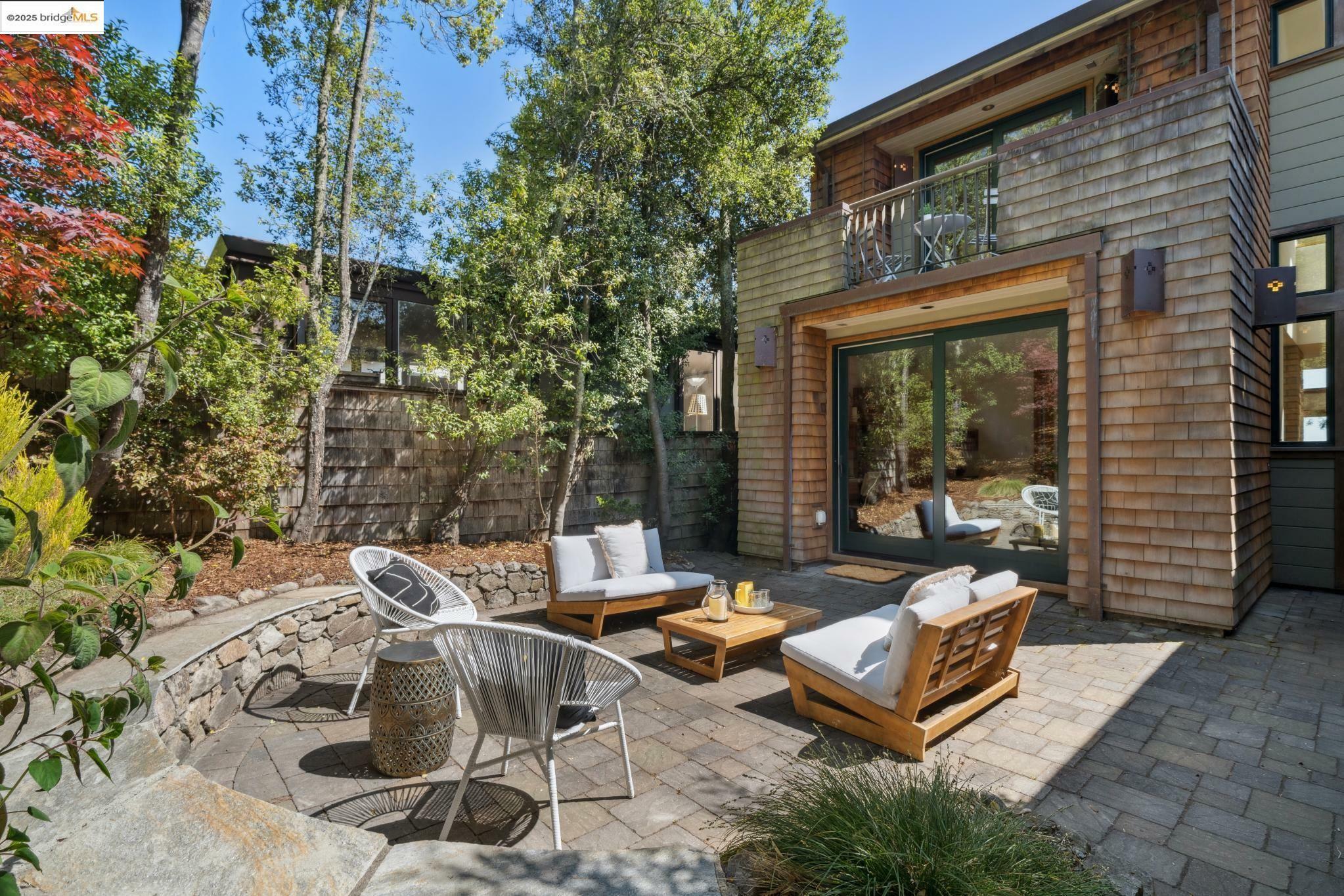 1346 Grizzly Peak Blvd  Berkeley CA 94708 photo