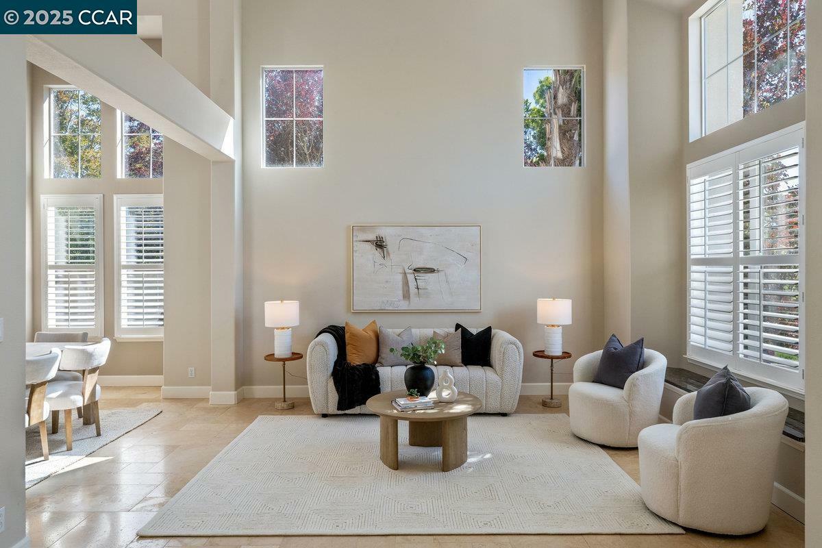Property Photo:  9662 Velvet Leaf Cir  CA 94582 