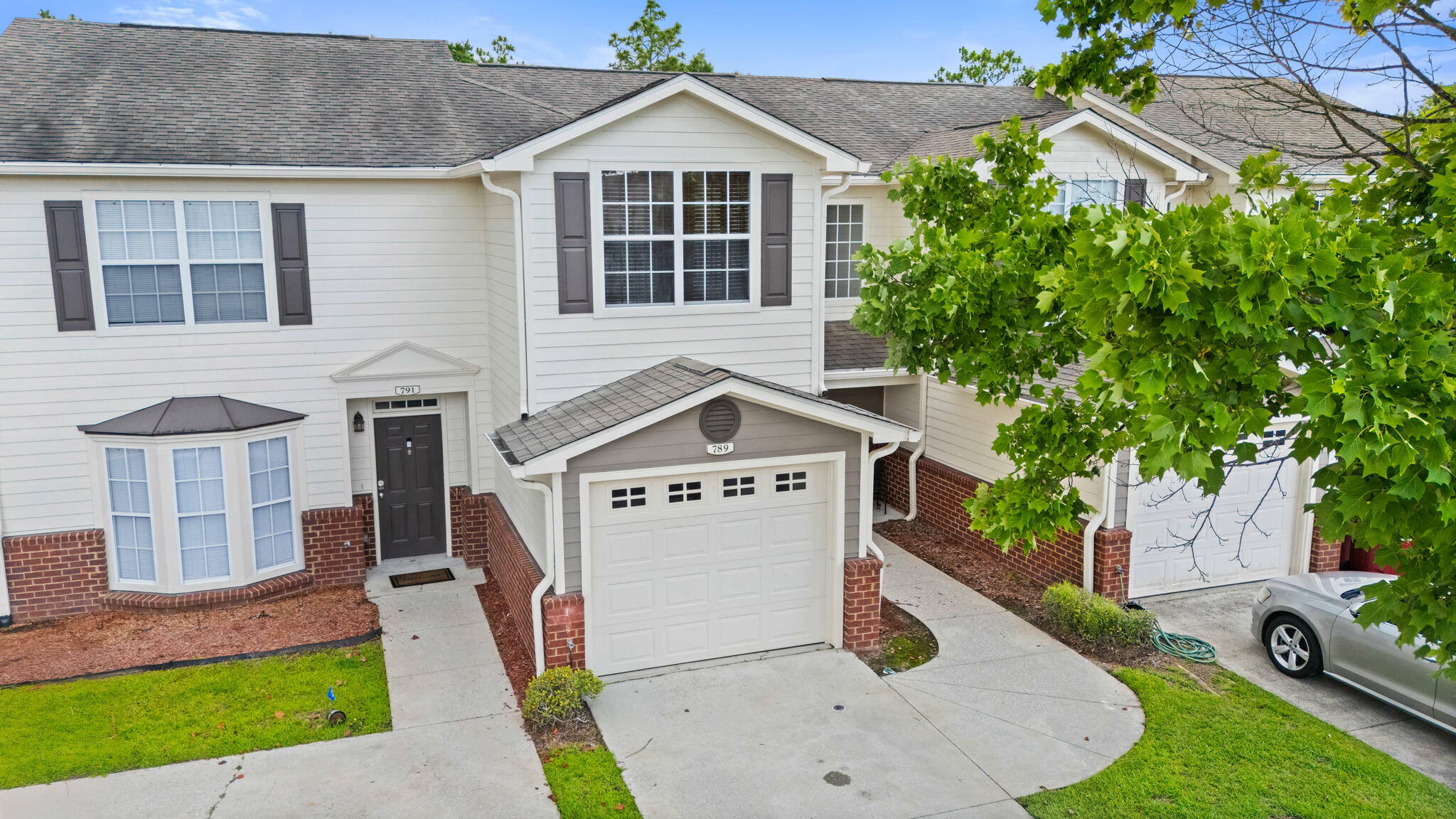 Property Photo: 789 Majestic Drive FL 32536