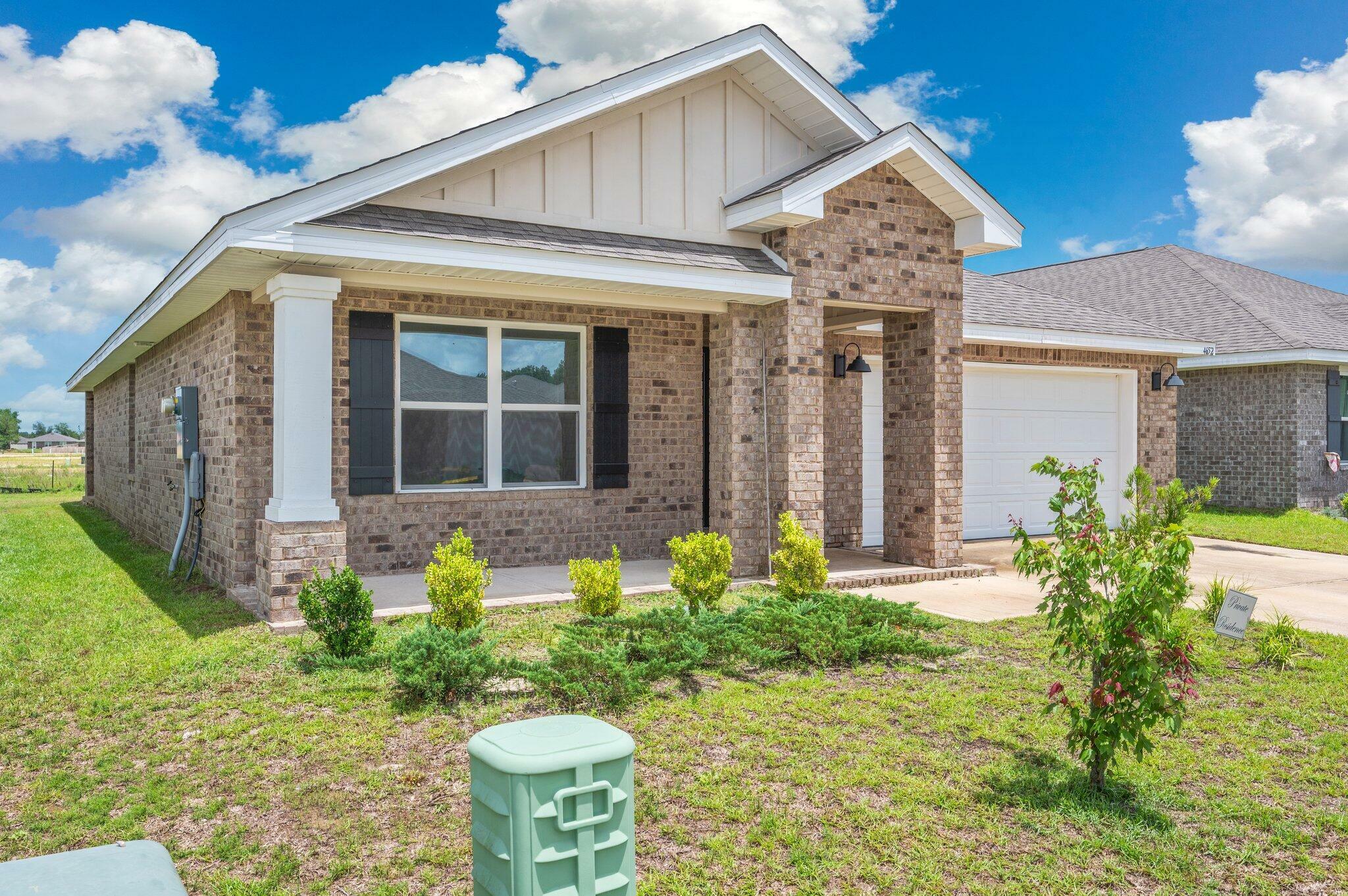 Property Photo: 4652 Honor Guard Way FL 32539