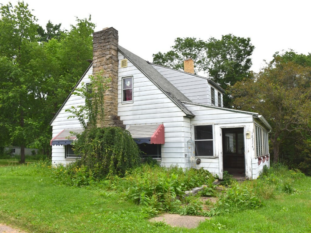 Property Photo: 18324 State Hwy 98 PA 16335