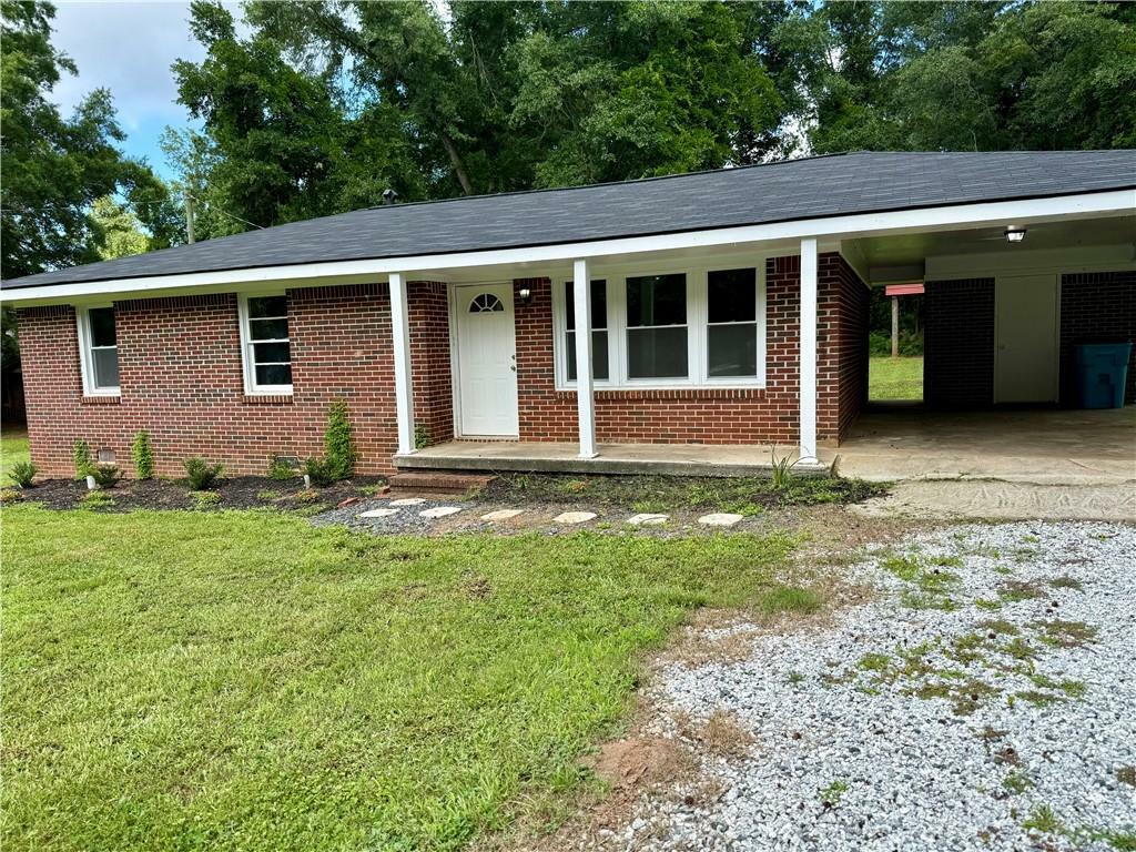 Property Photo: 882 Campbell Road GA 30014