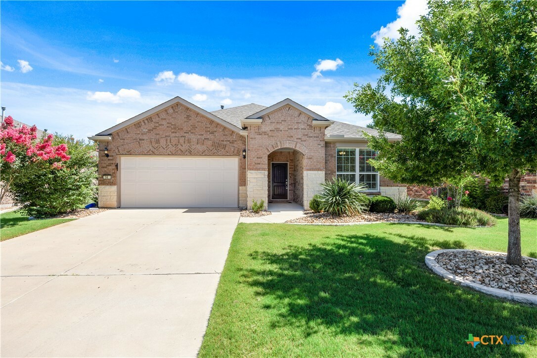 Property Photo: 14 Acacia Way TX 78633