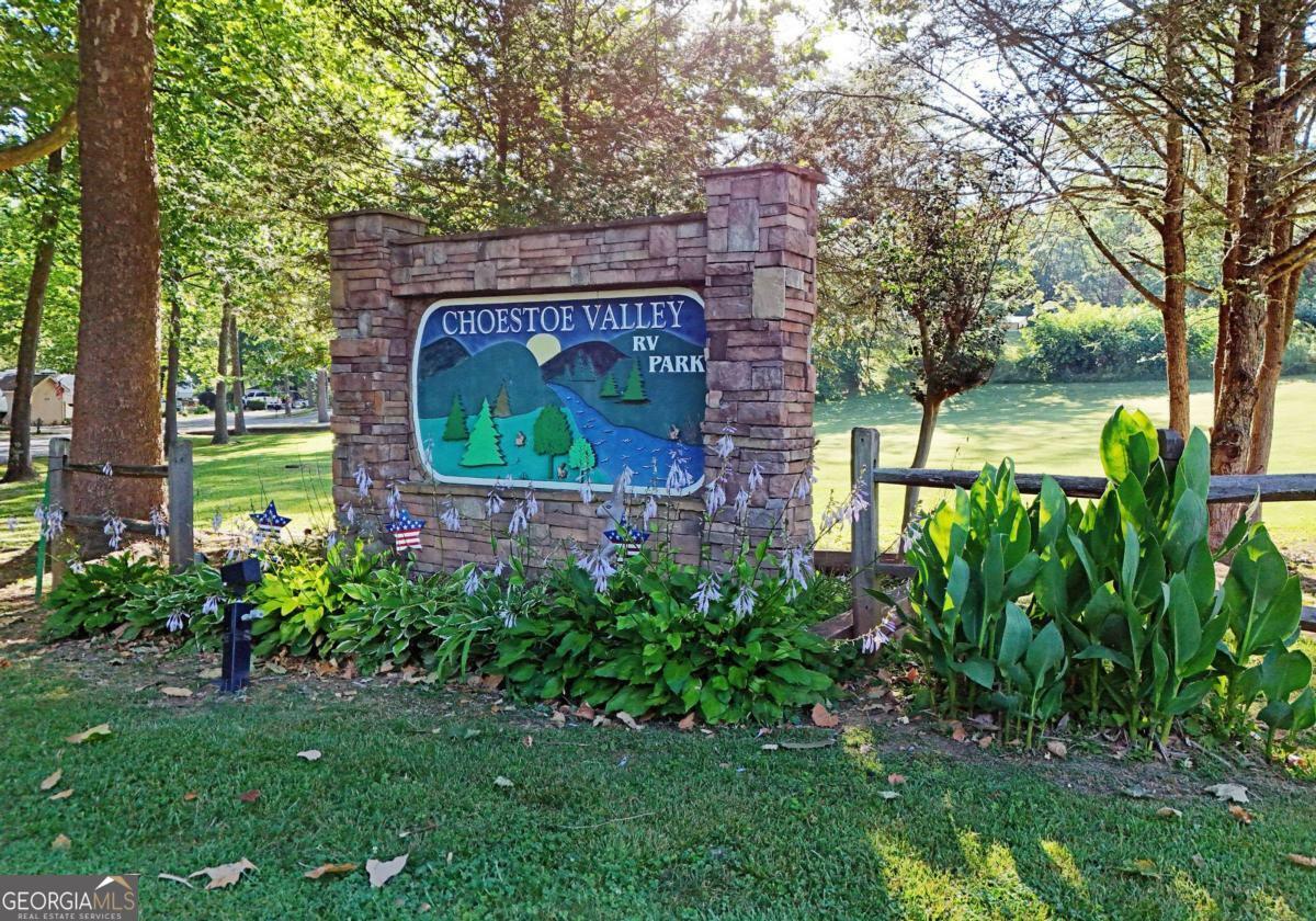 Property Photo: 185 Choestoe Valley Circle GA 30512