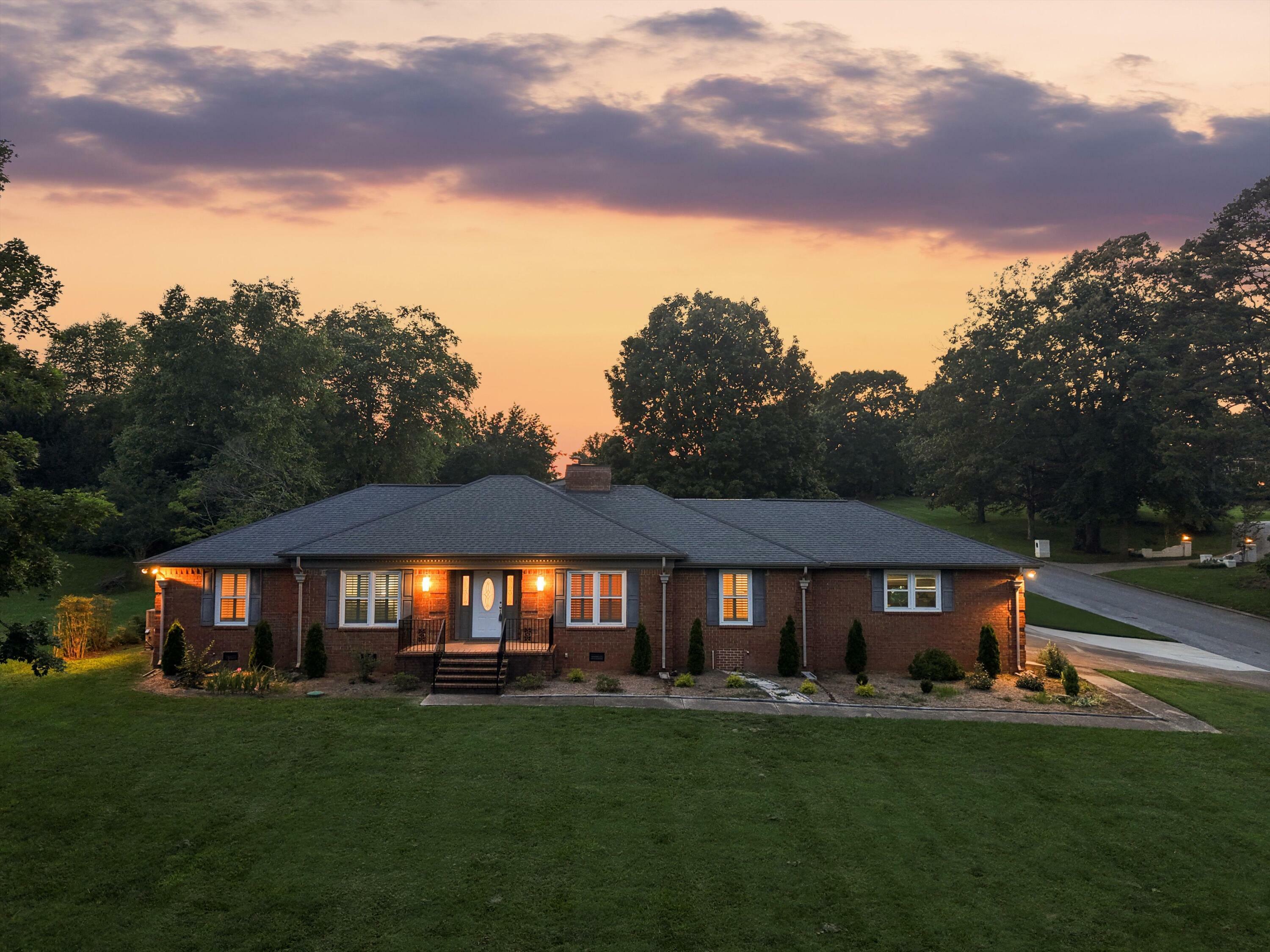 5423 Mill Stone Drive  Ooltewah TN 37363 photo