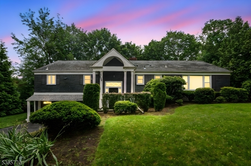 475 Lincoln Ave  Glen Rock Boro NJ 07452 photo