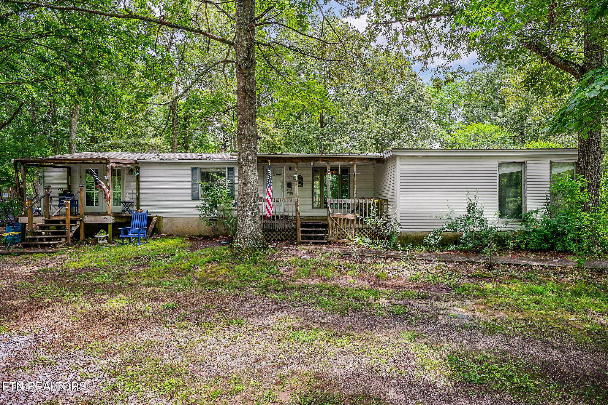 Property Photo: 638 Crestview Loop TN 38571