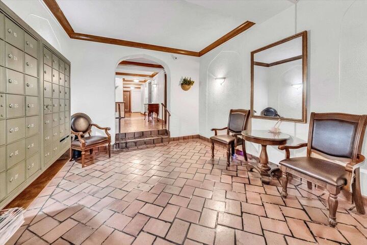 Property Photo: 100 Parkway Road 4C NY 10708