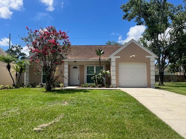 Property Photo:  1621 Crossridge Drive  FL 33510 