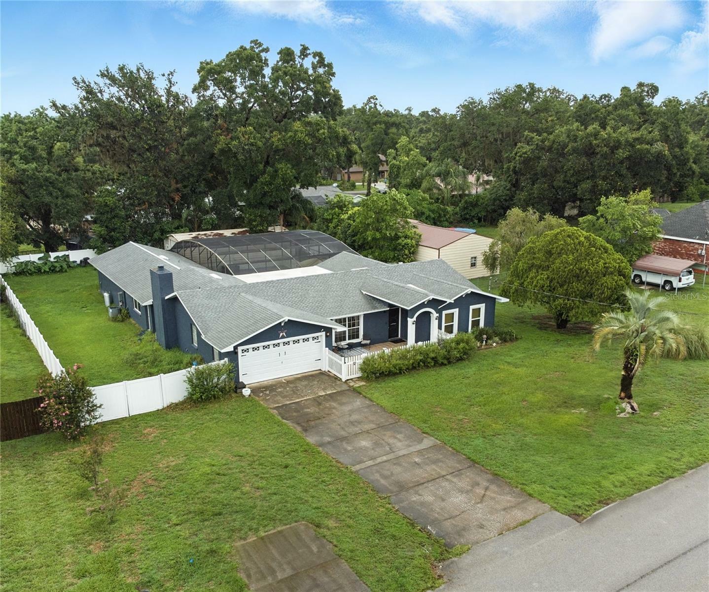 Property Photo: 37331 Hickory Hill Lane FL 33525