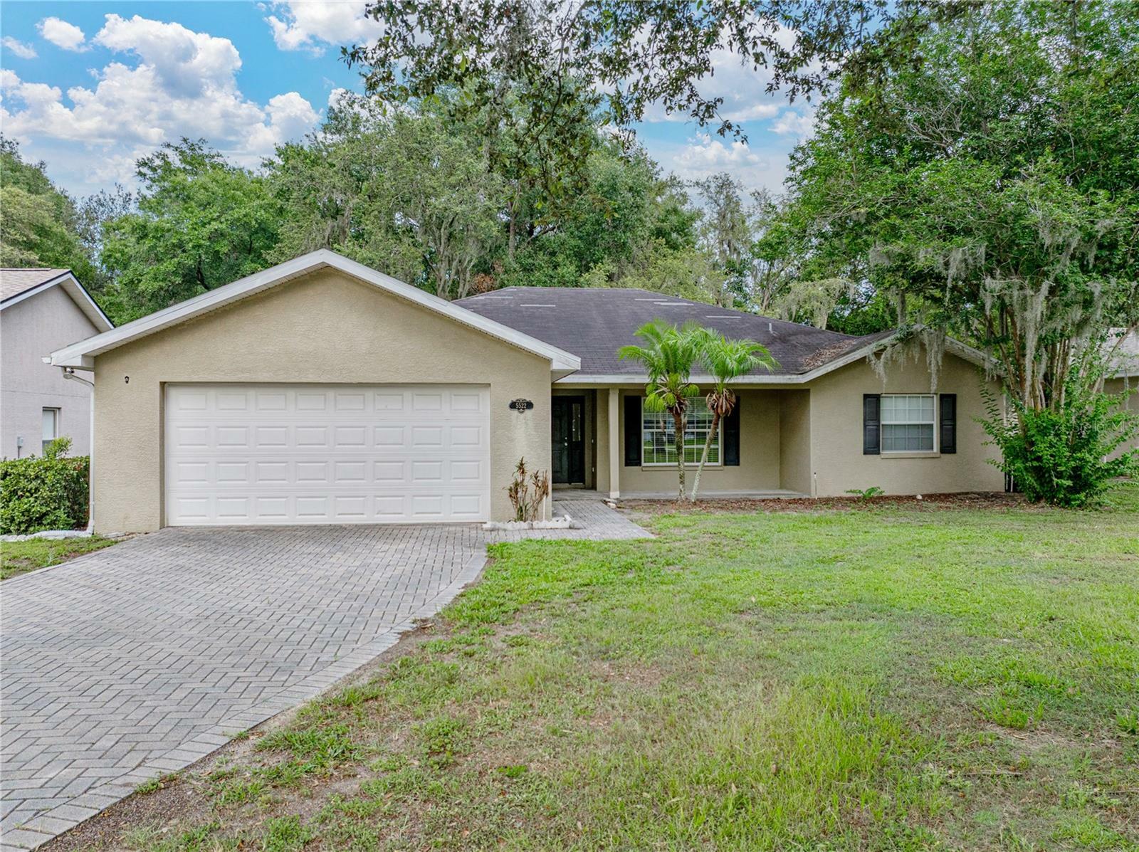 Property Photo: 5522 1st Street SE FL 33812